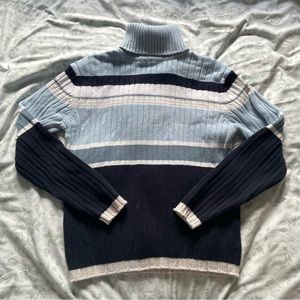 Vintage stripped turtleneck sweater